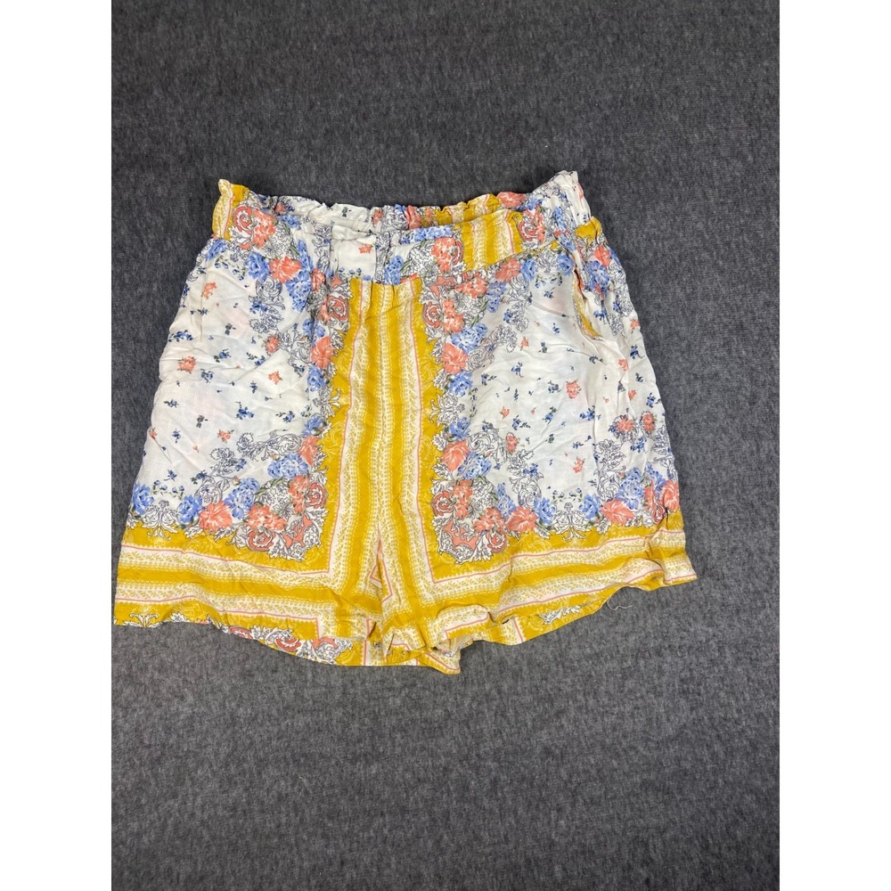 Coco & Jaimeson Shorts Yellow Floral Size Medium